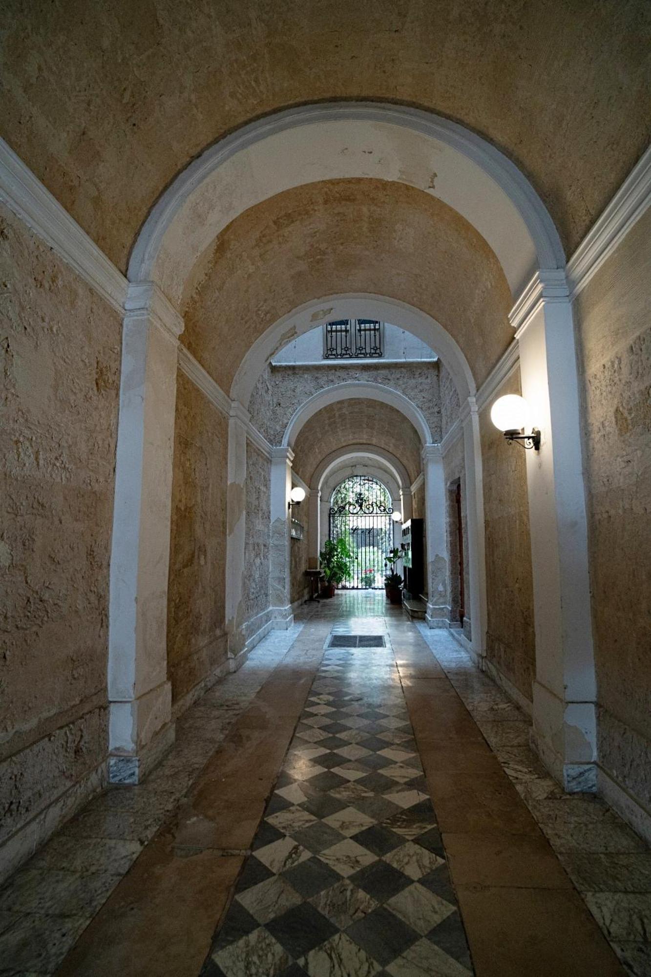 Leitmotiv Ospitality House Villa Bari Kültér fotó